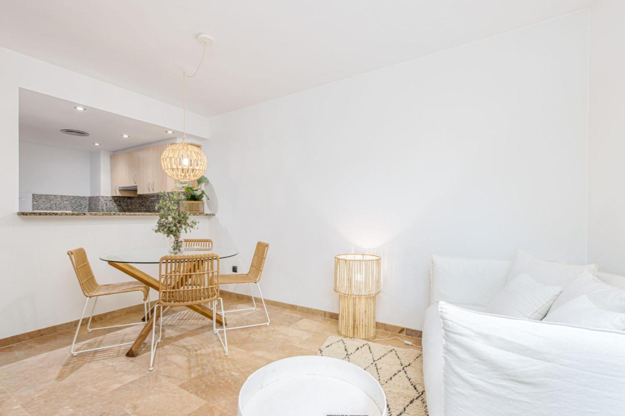 Milenial Marinapark - A Pie De Playa Con Piscina Y Parking * Rosas